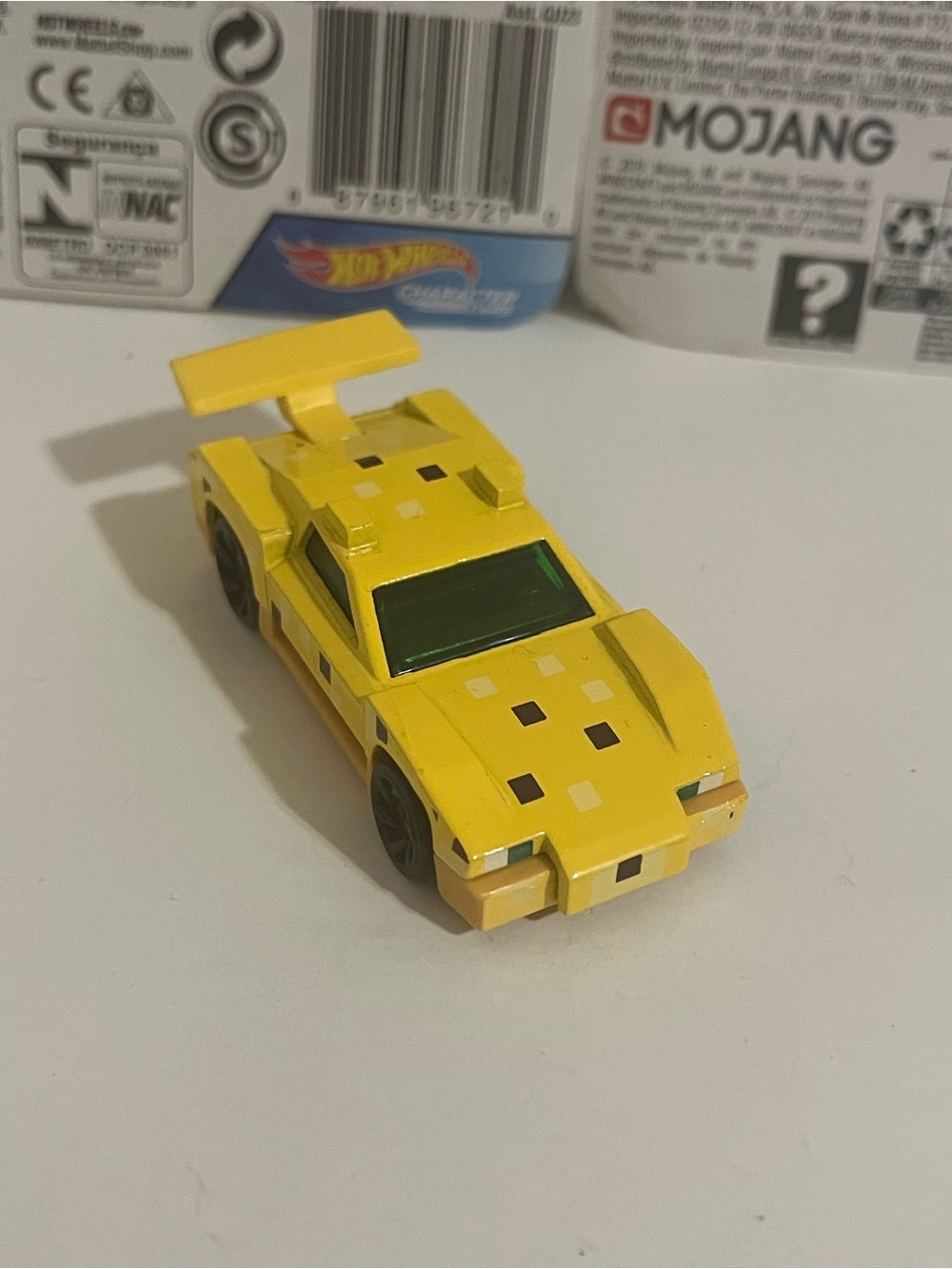 HotWheels Minecraft Bundle-Spider/Creeper and Ocelot - Picture 5 of 11